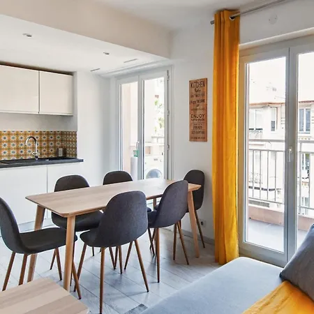 Apartment Cocoon In The Heart Of New Contemporary Air-conditioned Antibes