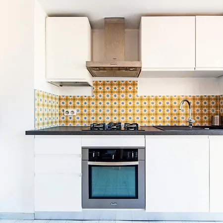 Cocoon In The Heart Of New Contemporary Air-conditioned Apartment